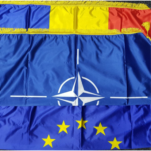 Kit drapele Romania + UE + NATO, de interior cu suport triplu | Fab...