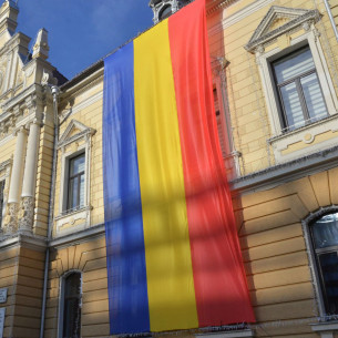 drapel romania de exterior pt fatade cladiri 450*500 cm 2